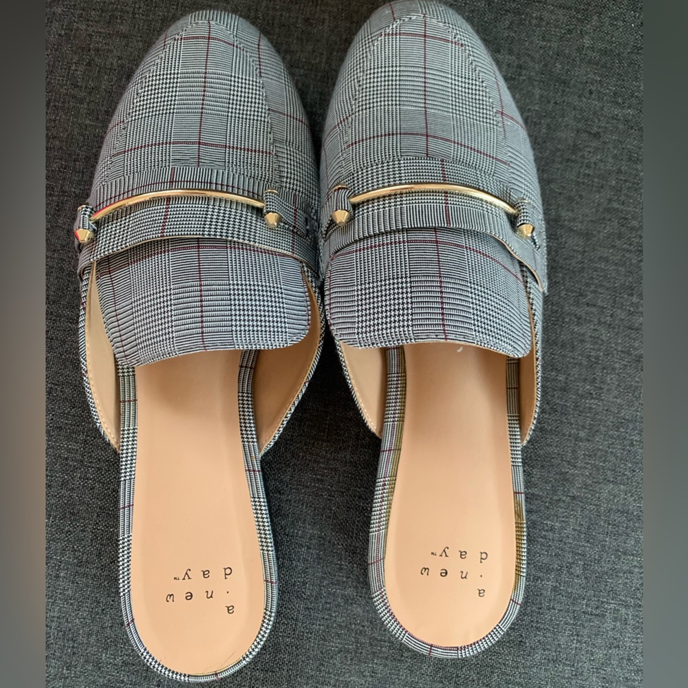 A New Day Gray Plaid Mules, Size 7.5